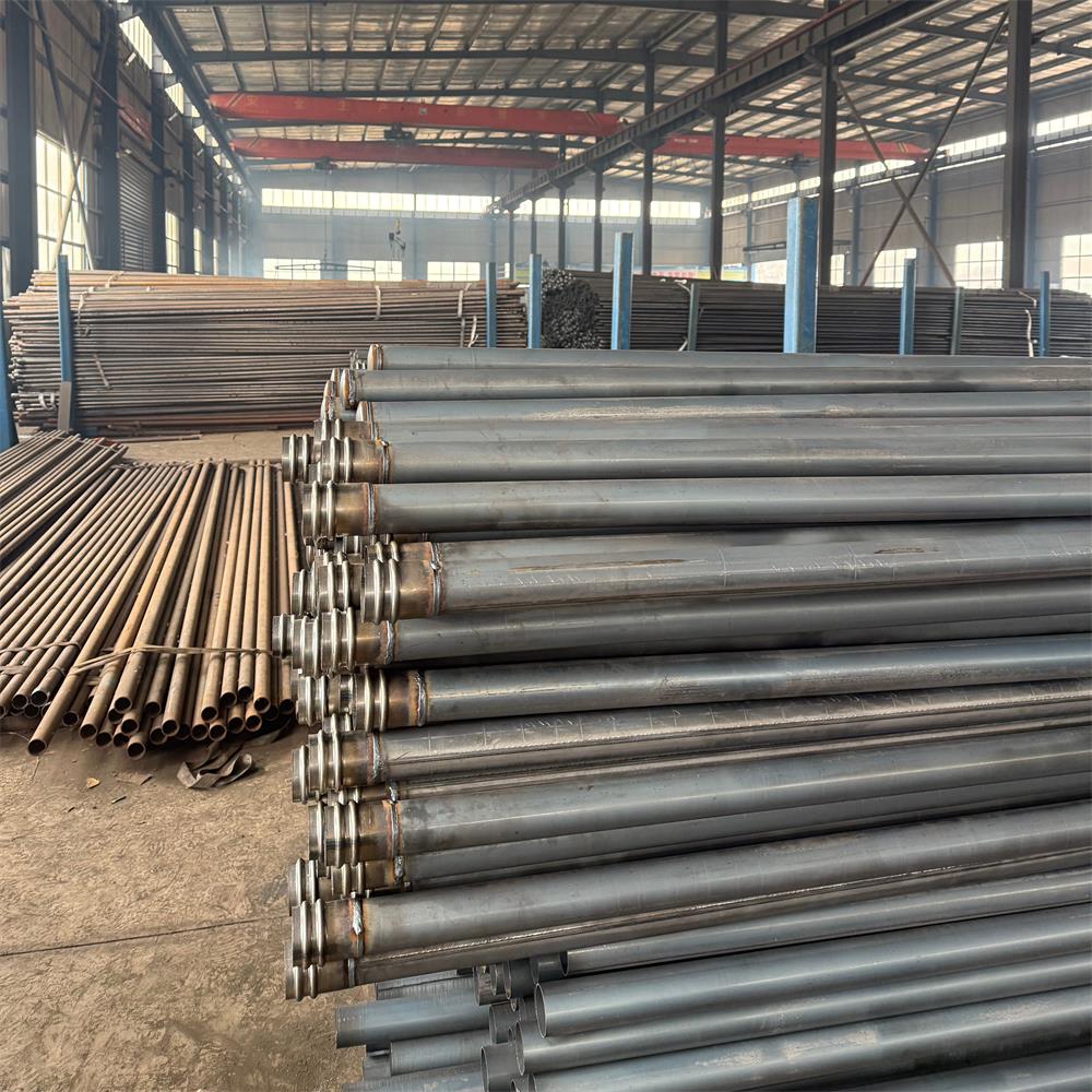 宝益德钢管忻州市销售处 厂区及加工车间